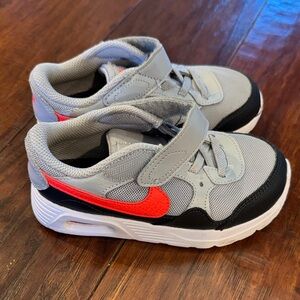 Kids Gray Nike